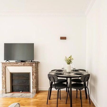 The Square, Paris-Asnieres, Private Apartment With Bedroom And Living Room 外观 照片