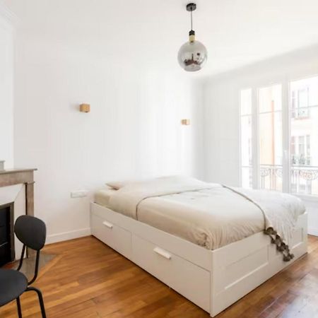 The Square, Paris-Asnieres, Private Apartment With Bedroom And Living Room 外观 照片